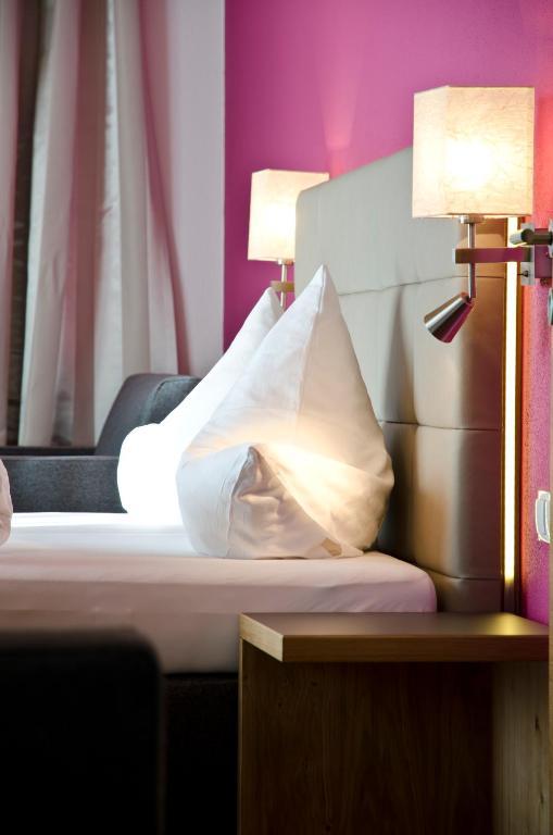 Hotel Garni Alpenland Ischgl Rum bild